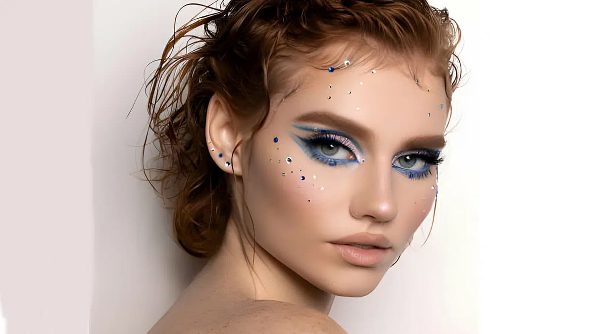 Frosty makeup